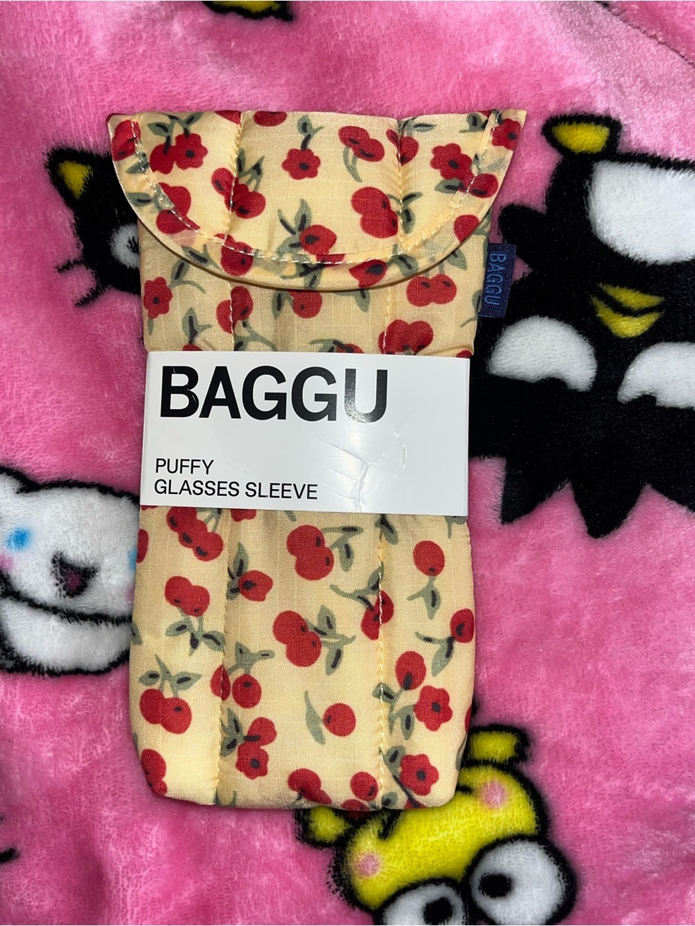 BAGGU Cherry Land Puffy Glasses Sleeve NEW NWT